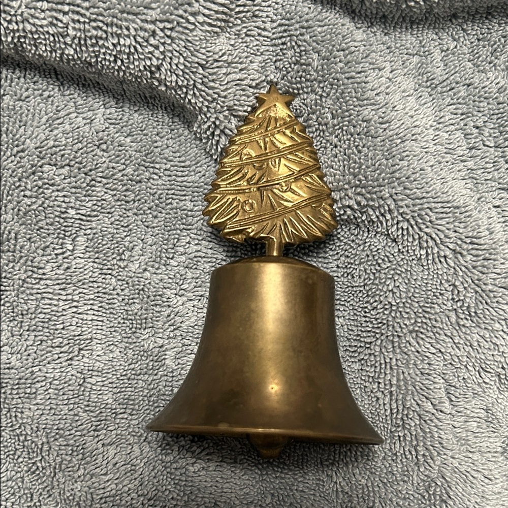 VINTAGE BRASS BELL WITH CHRISTMAS TREE HANDLE